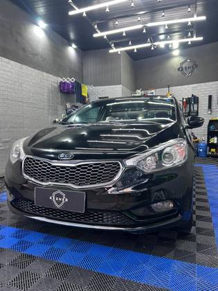 KIA CERATO 1.6 SX 16V FLEX 4P AUTOMÁTICO KIA CERATO 1.6 SX 16V FLEX 4P AUTOMÁTICO